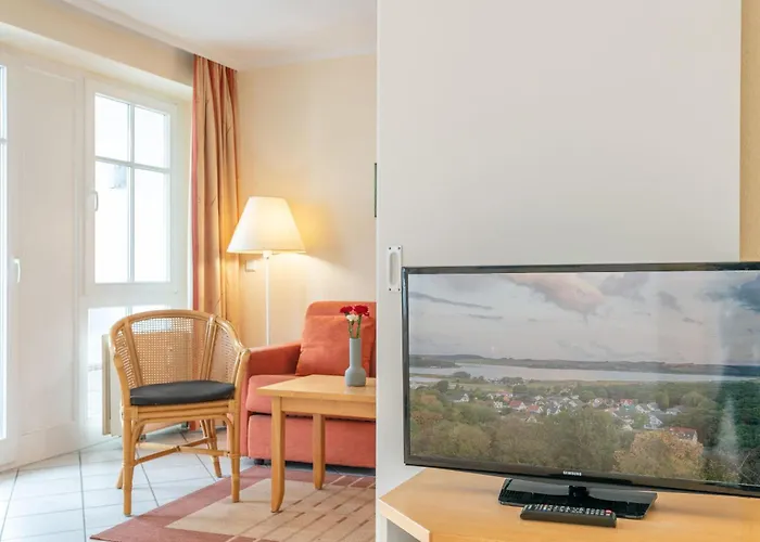 Apartment 407, Seepark